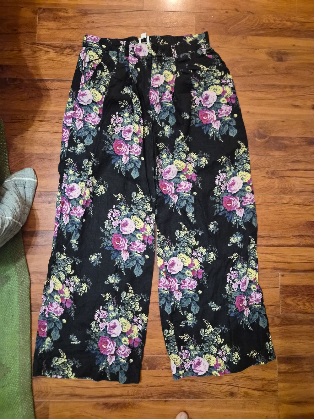 Maeve Black Wide-Leg Floral Pants